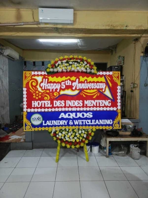 Papan Bunga di Cipayung