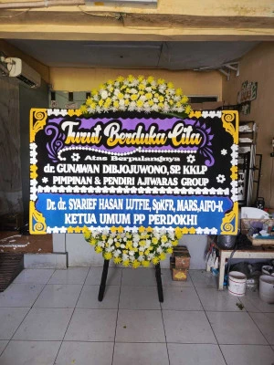Papan Bunga di Cipayung
